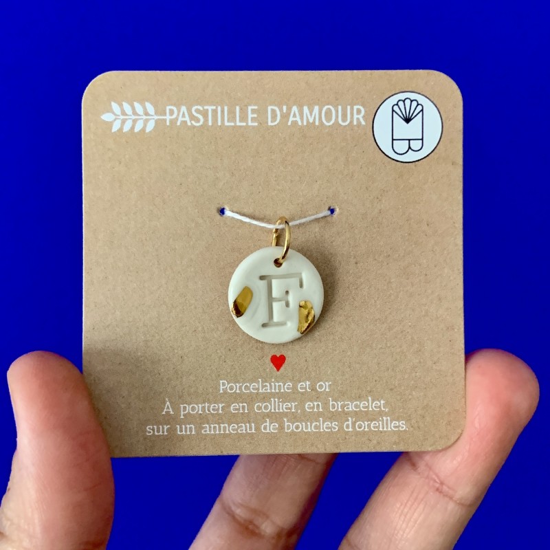 Pastille d'Amour F avec coeur